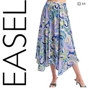 🛍️🛍️:  EASEL NWT SKIRT ROYAL BLUE Size Small NWT
